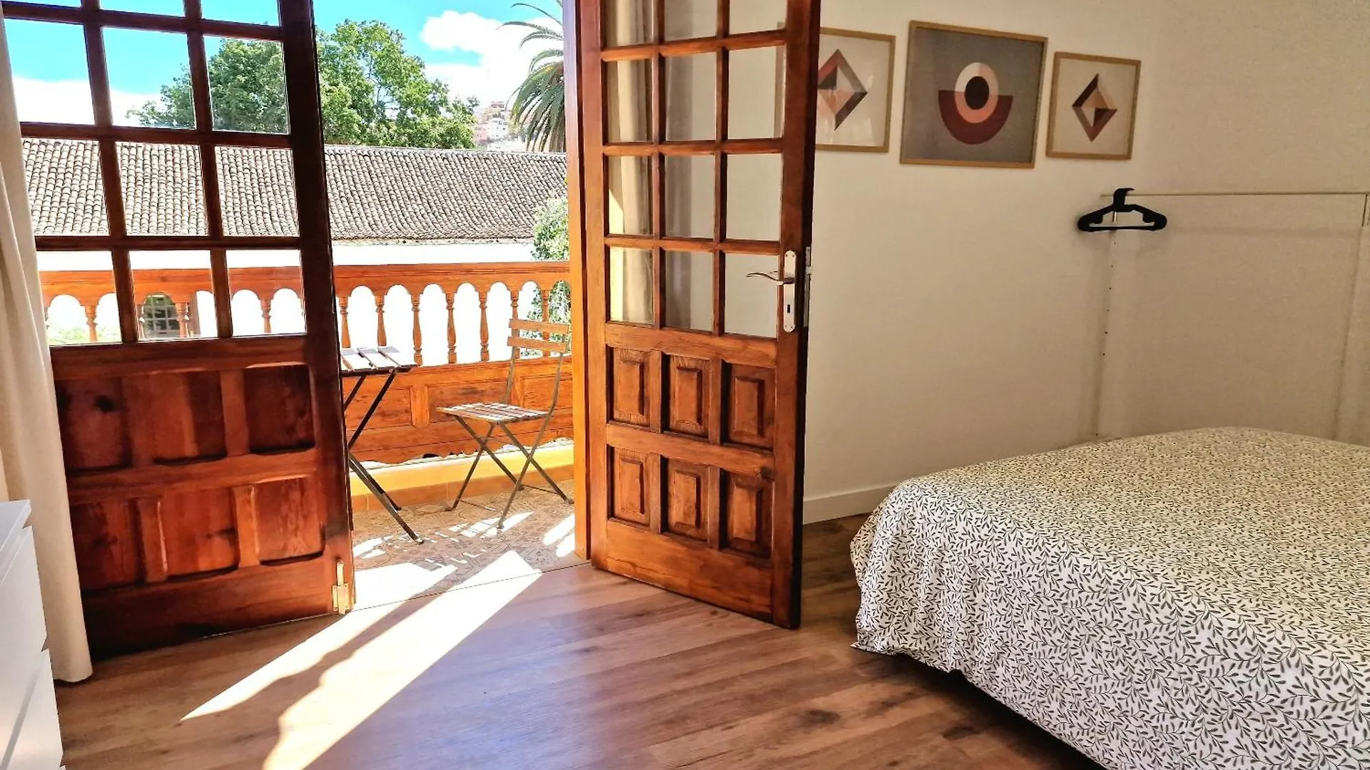 Icod Centre Jacaranda Cozy Apartment By Hrtenerife Net Icod De Los Vinos