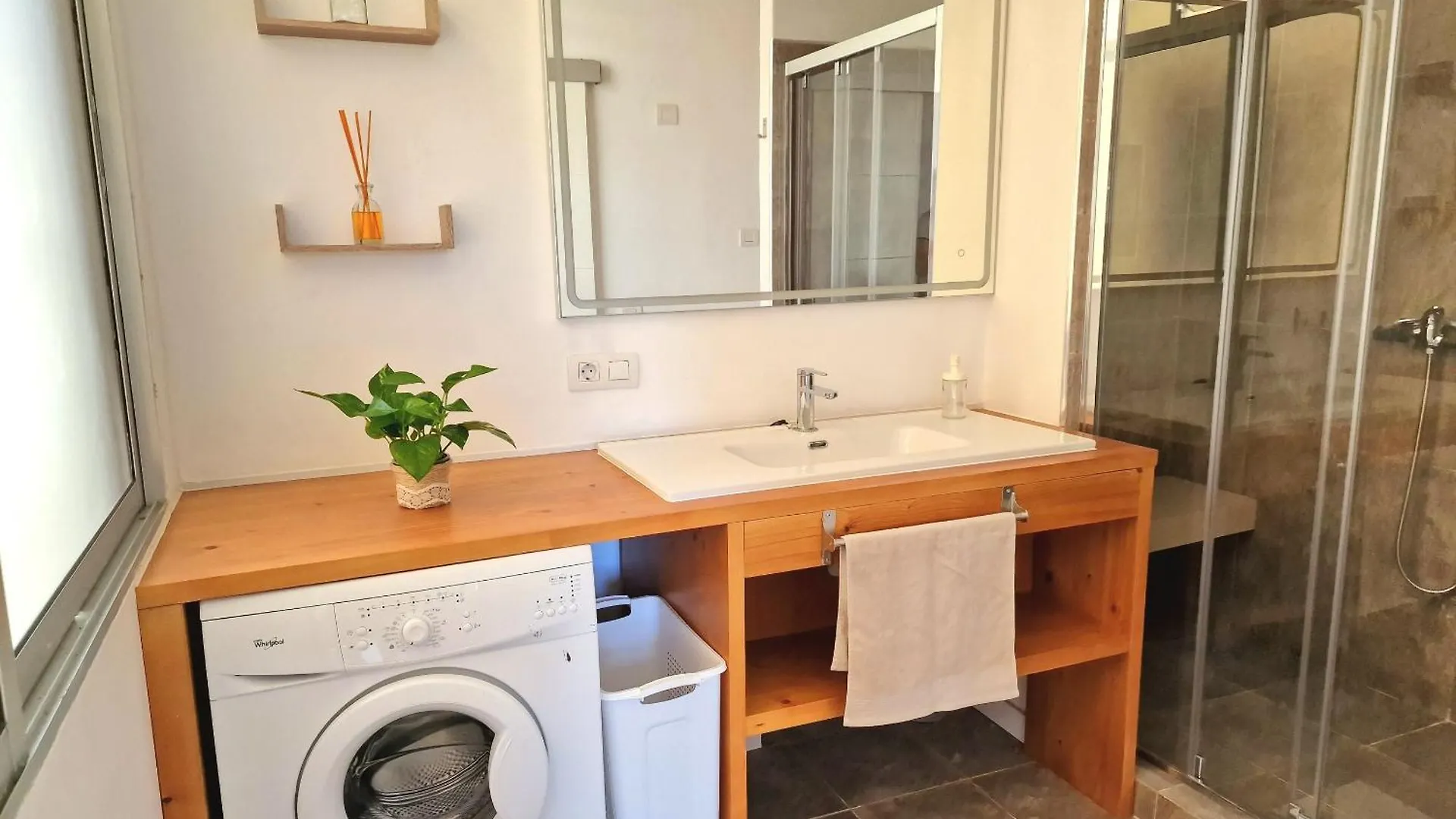 Icod Centre Jacaranda Cozy Apartment By Hrtenerife Net Icod De Los Vinos Spain