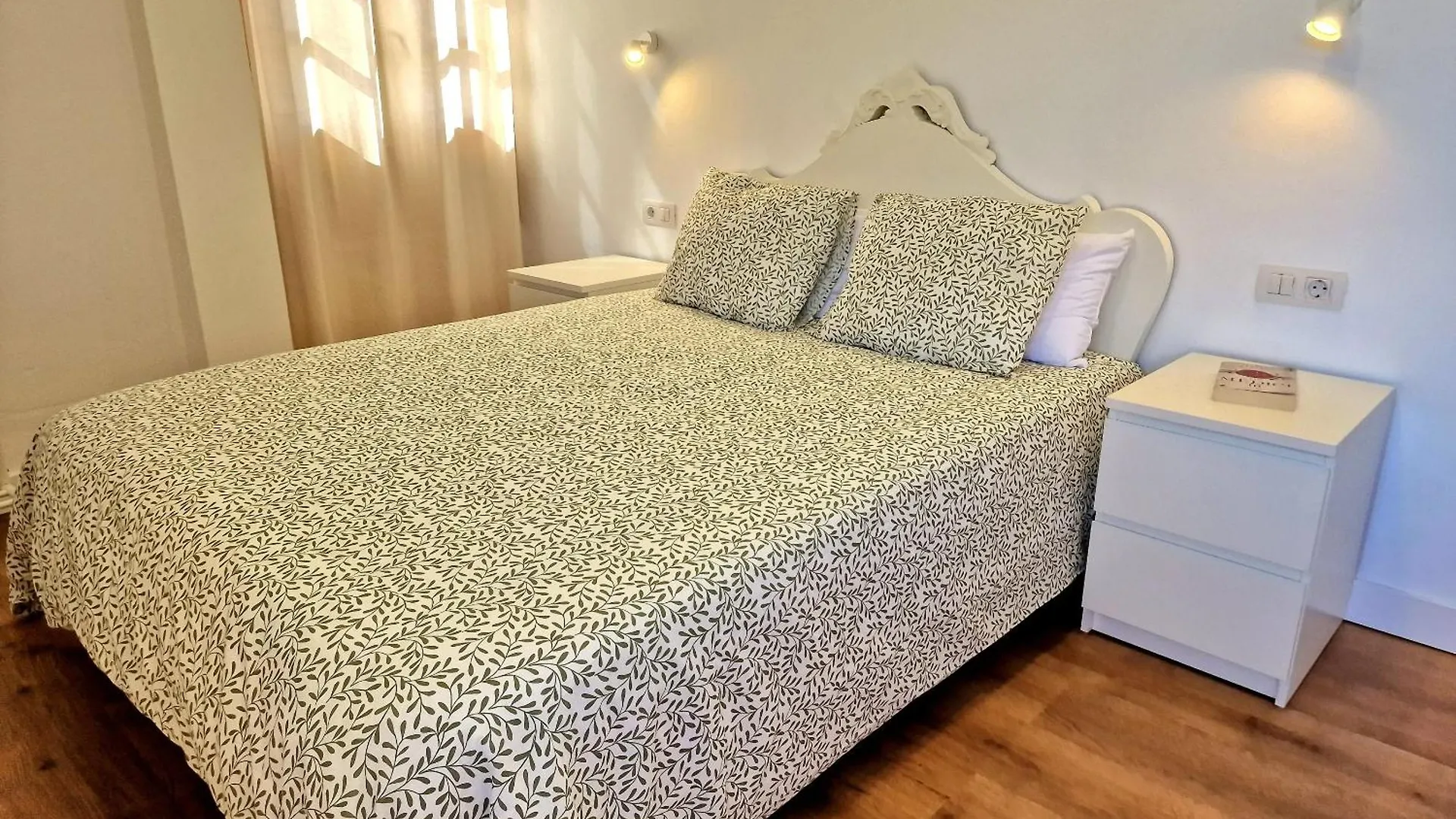 Icod Centre Jacaranda Cozy Apartment By Hrtenerife Net Icod De Los Vinos