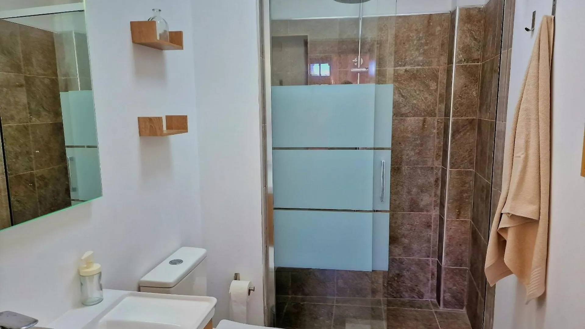 Icod Centre Jacaranda Cozy Apartment By Hrtenerife Net Icod De Los Vinos 0*,  Spain