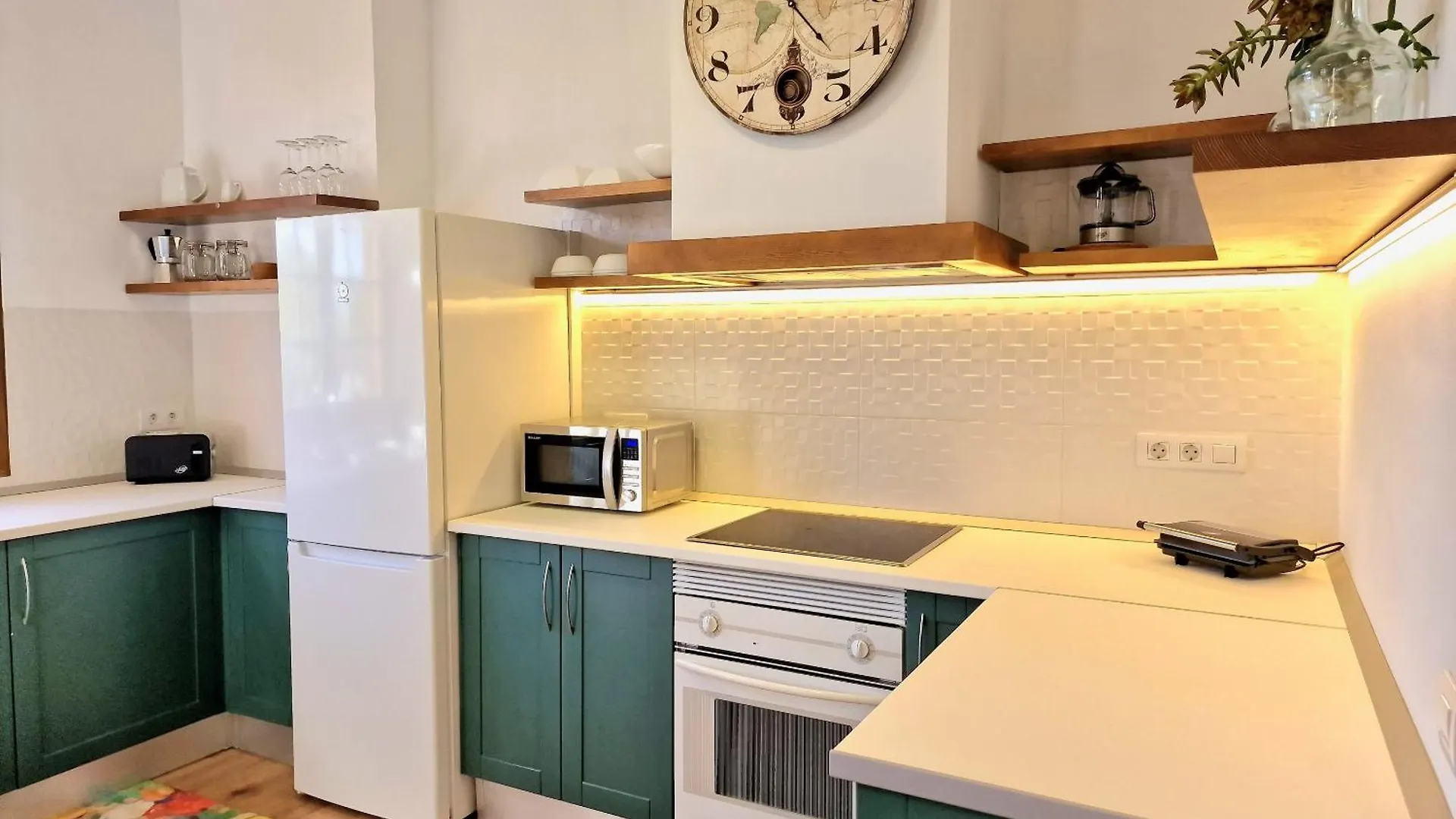 Icod Centre Jacaranda Cozy Apartment By Hrtenerife Net Icod De Los Vinos